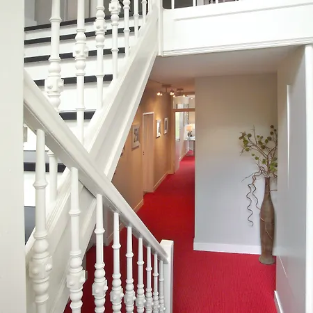 بيست ويسترن دن هاج فندق 3*