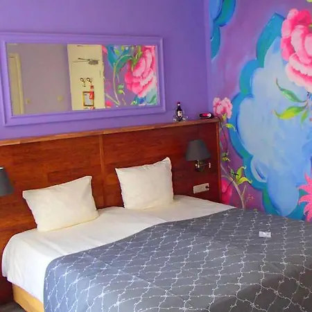 Western Hotell 3*