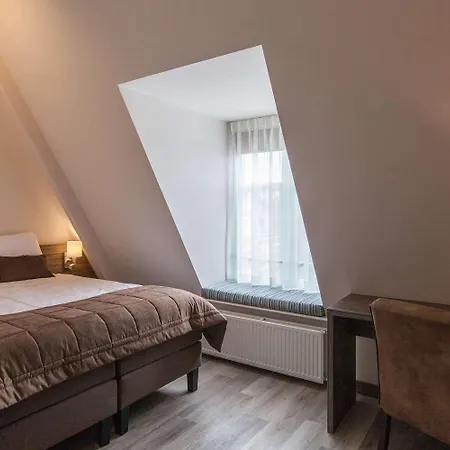 Western Szálloda 3*